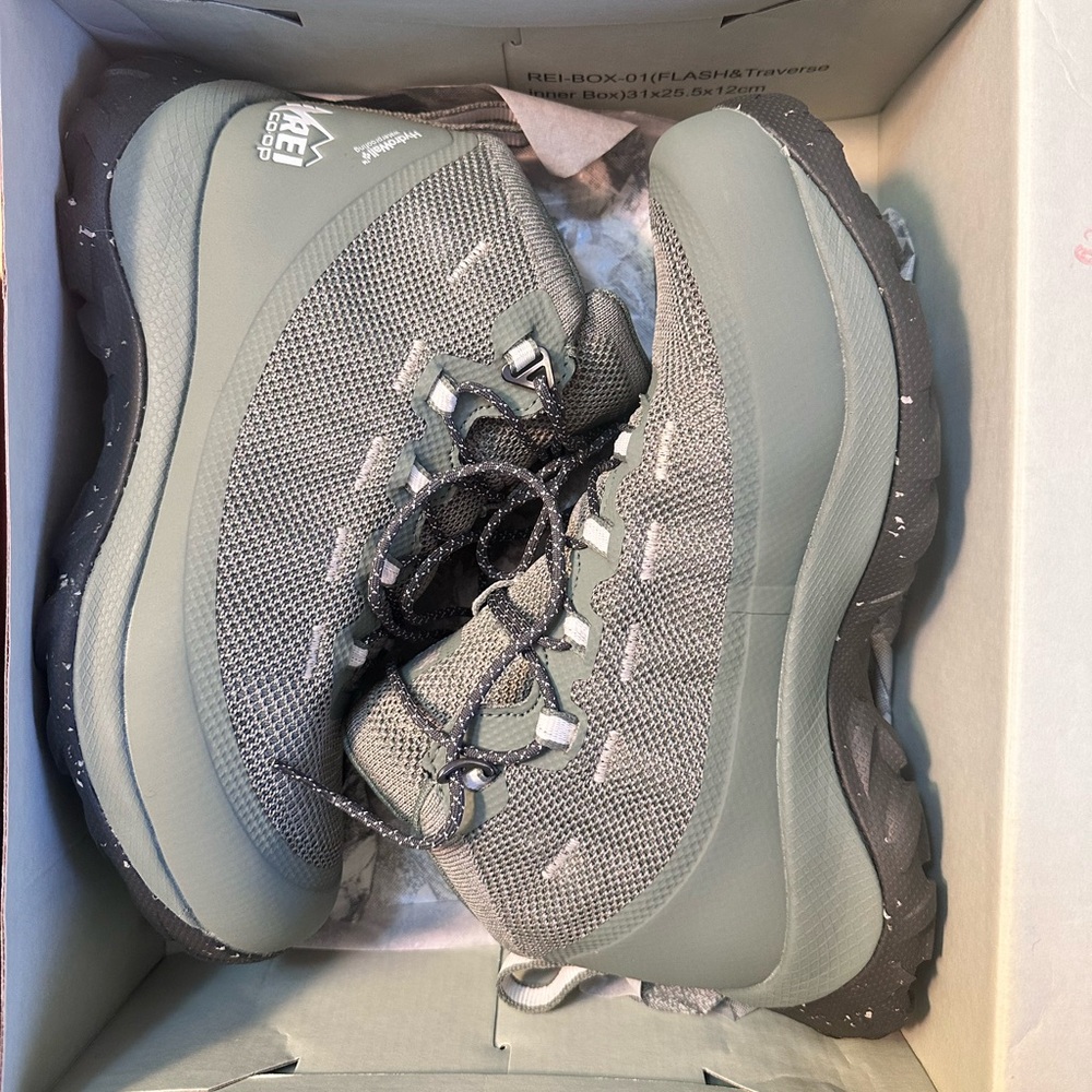 REI Co-Op Flash Waterproof Hiking Boots BRAND NEW
